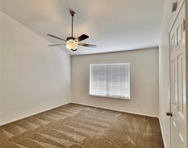 1028 Whitewater Trail - Photo Thumbnail 14