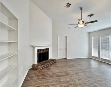 1028 Whitewater Trail - Photo Thumbnail 12