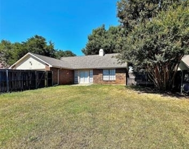 1028 Whitewater Trail - Photo Thumbnail 22