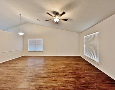 1028 Whitewater Trail - Photo Thumbnail 5