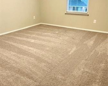 6024 Pitcher Way - Photo Thumbnail 22