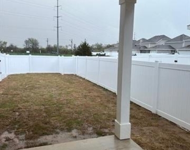 6024 Pitcher Way - Photo Thumbnail 36
