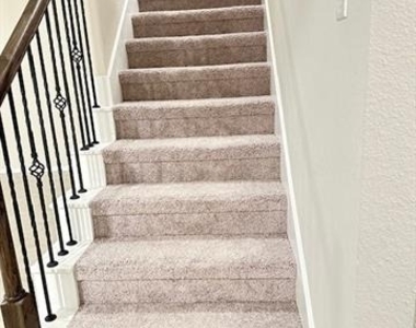 6024 Pitcher Way - Photo Thumbnail 13
