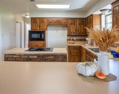 1850 Rock Ridge Road - Photo Thumbnail 28
