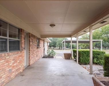 1850 Rock Ridge Road - Photo Thumbnail 26
