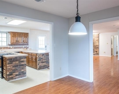 1850 Rock Ridge Road - Photo Thumbnail 18