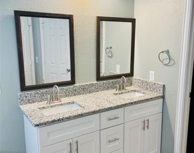 548 Kerry Street - Photo Thumbnail 19