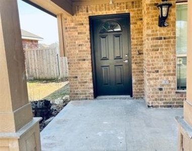 548 Kerry Street - Photo Thumbnail 32