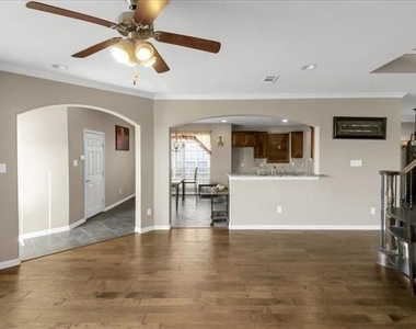 7306 Waterbury Drive - Photo Thumbnail 1