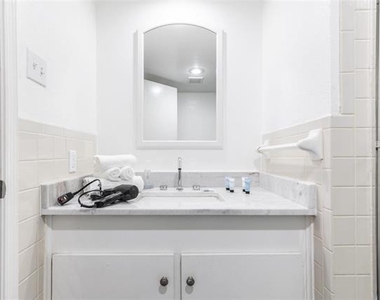 5881 Preston View Boulevard - Photo Thumbnail 23