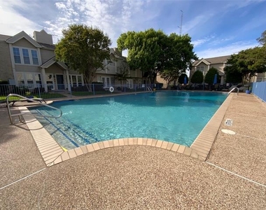 5881 Preston View Boulevard - Photo Thumbnail 3
