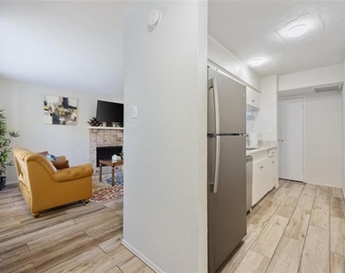 5881 Preston View Boulevard - Photo Thumbnail 30