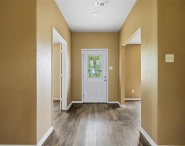 100 Pinnacle Circle - Photo Thumbnail 4