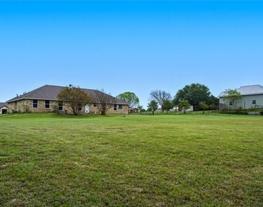 100 Pinnacle Circle - Photo Thumbnail 28