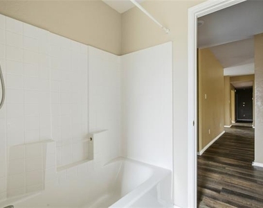 100 Pinnacle Circle - Photo Thumbnail 22