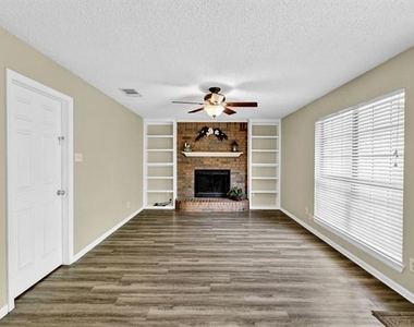 308 Mack Drive - Photo Thumbnail 13