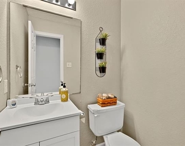 308 Mack Drive - Photo Thumbnail 16