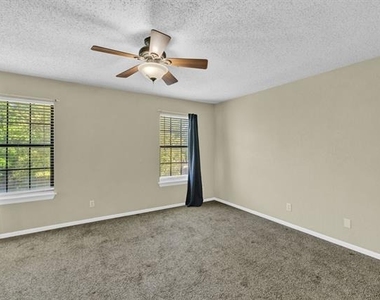 308 Mack Drive - Photo Thumbnail 22