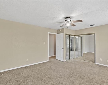 308 Mack Drive - Photo Thumbnail 23