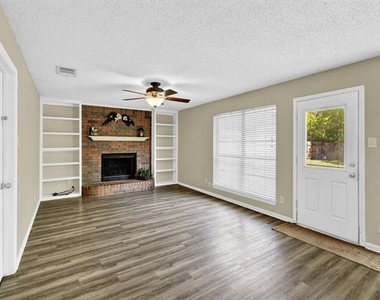 308 Mack Drive - Photo Thumbnail 12