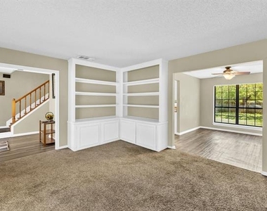 308 Mack Drive - Photo Thumbnail 5