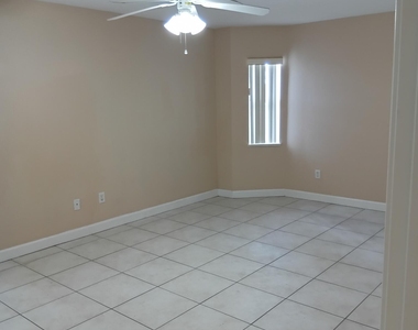 726 Sw Byron Street - Photo Thumbnail 7