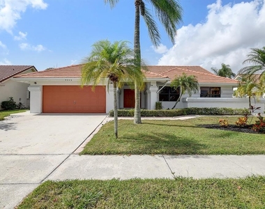 9565 El Clair Ranch Road - Photo Thumbnail 1