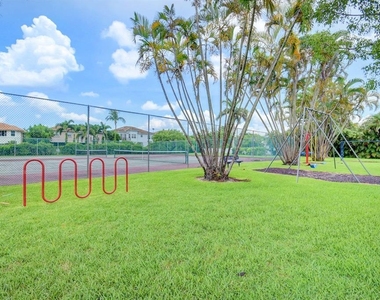 9565 El Clair Ranch Road - Photo Thumbnail 30