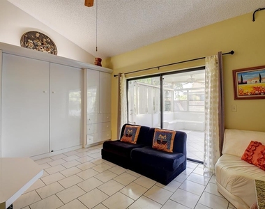9565 El Clair Ranch Road - Photo Thumbnail 13