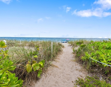 1461 S Ocean Boulevard - Photo Thumbnail 1