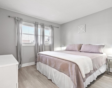 1461 S Ocean Boulevard - Photo Thumbnail 13