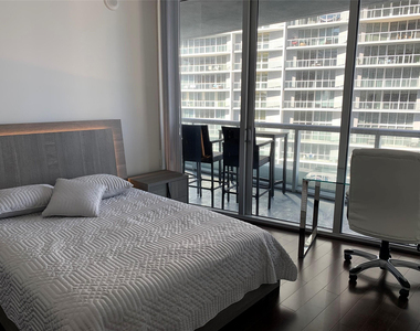495 Brickell Avenue - Photo Thumbnail 7