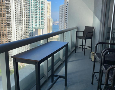 495 Brickell Avenue - Photo Thumbnail 11