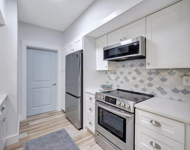 875 Nw Flagler Avenue - Photo Thumbnail 10