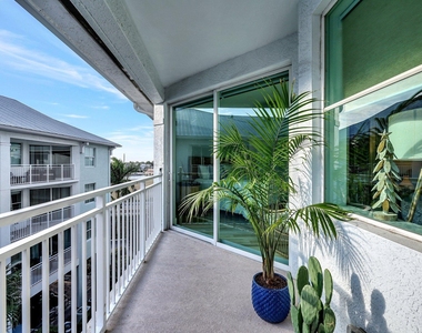 875 Nw Flagler Avenue - Photo Thumbnail 24