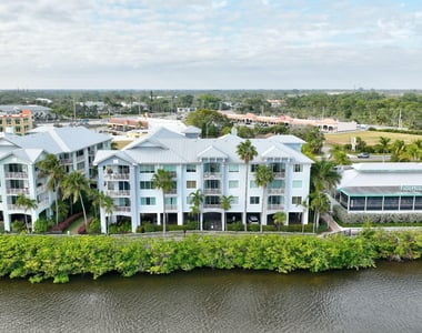 875 Nw Flagler Avenue - Photo Thumbnail 30