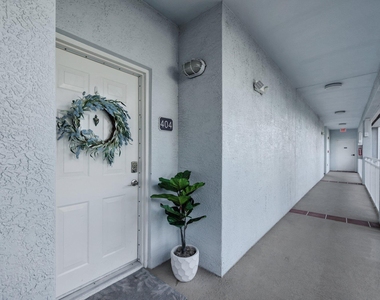 875 Nw Flagler Avenue - Photo Thumbnail 41