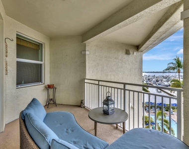 975 Nw Flagler Avenue - Photo Thumbnail 21