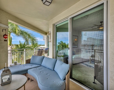 975 Nw Flagler Avenue - Photo Thumbnail 24