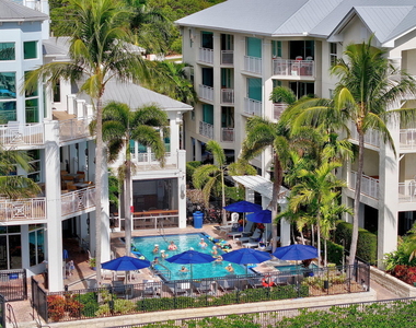 975 Nw Flagler Avenue - Photo Thumbnail 45
