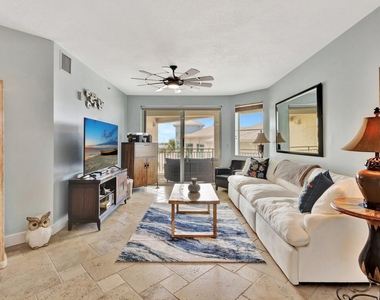 975 Nw Flagler Avenue - Photo Thumbnail 2