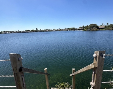 5605 Sw 24th Avenue - Photo Thumbnail 24
