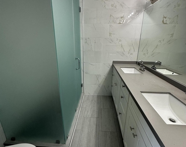 5605 Sw 24th Avenue - Photo Thumbnail 13