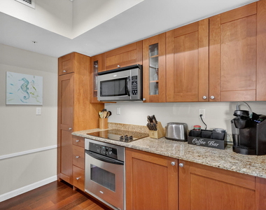 415 Nw Flagler Avenue - Photo Thumbnail 10