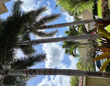 8219 Calabria Lakes Drive - Photo Thumbnail 70