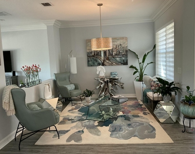 8219 Calabria Lakes Drive - Photo Thumbnail 98