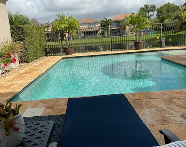 8219 Calabria Lakes Drive - Photo Thumbnail 1