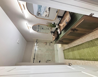 8219 Calabria Lakes Drive - Photo Thumbnail 60