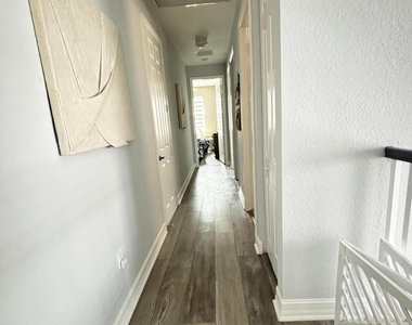 8219 Calabria Lakes Drive - Photo Thumbnail 45