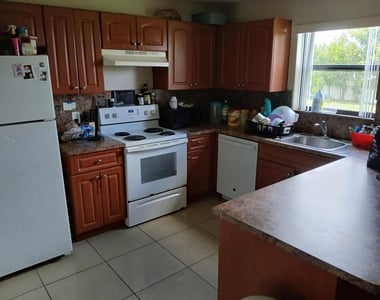 5925 Longbow Lane - Photo Thumbnail 3